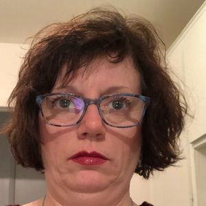 Meet your Posher, Linda